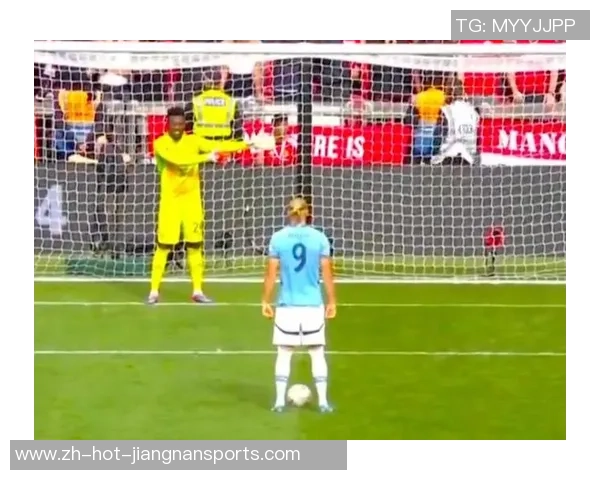 点球瞬间的心理博弈与技巧解析足球点球背后的故事与策略探讨